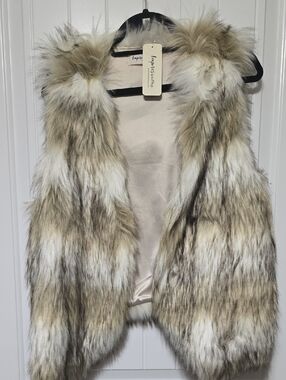 Impressions Faux Fur Vest in Taupe and Cream
